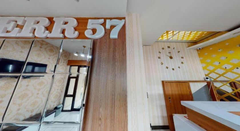 Merr 57 Surabaya Exterior photo